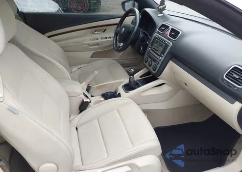 2009 Volkswagen Eos Komfort z USA, uszkodzony, nr VIN WVWAA71F39V008591